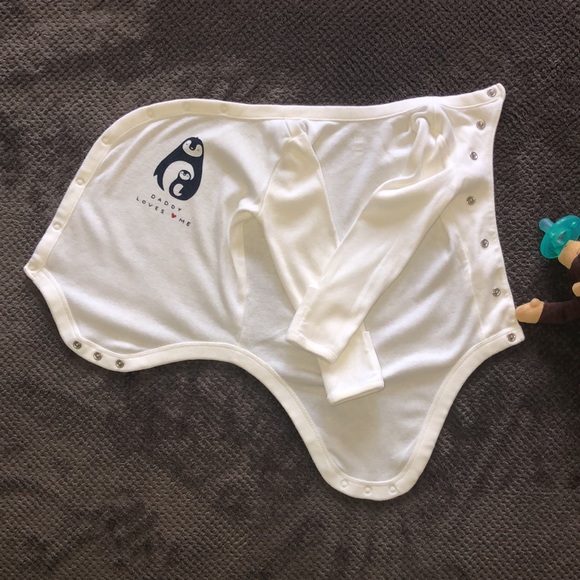 🐧 Daddy ❤️’s Me Penguin Onesie 🐧 - Picture 4 of 6